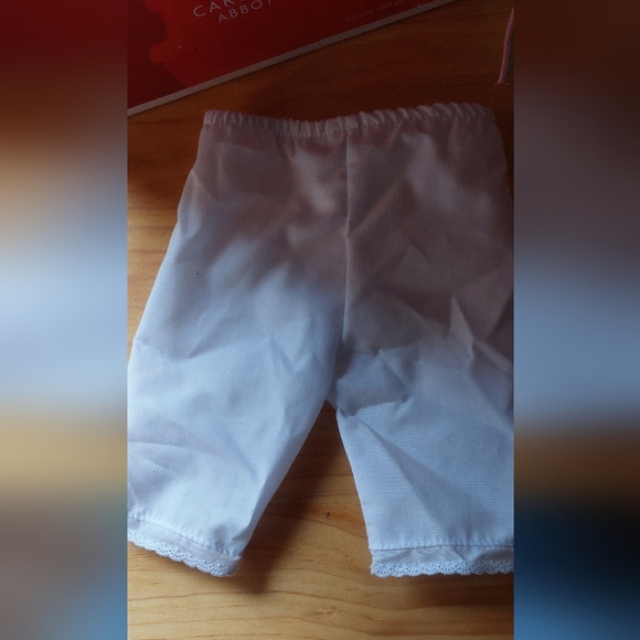 Caroline Abbot American Girl Doll with Box - Picture 7 of 13